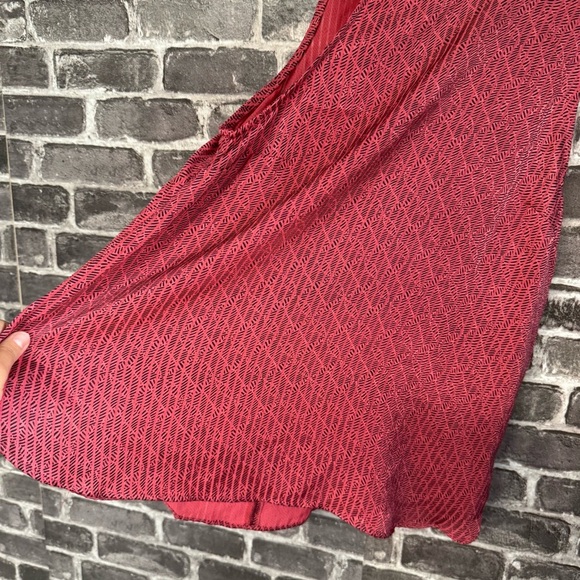 Anthropologie Maeve High Neck Tank top blouse red black printed - Picture 7 of 12